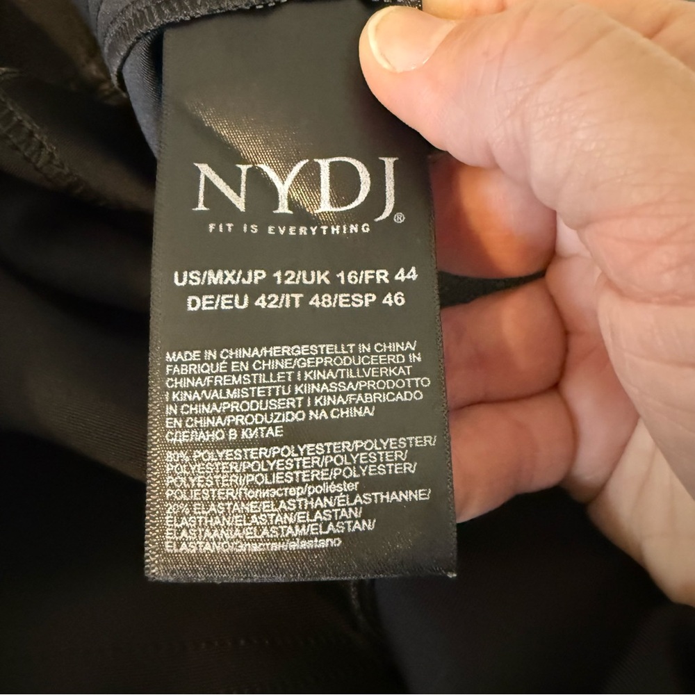 NYDJ Sculpt-Her Faux Leather Sheen Skinny Black Pants Women Size 12 - Picture 10 of 12